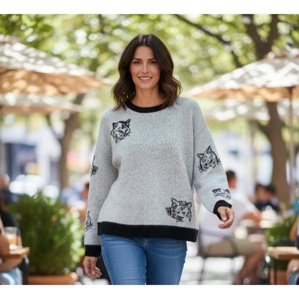 On 12th Women's‎ L Crewneck Cat Sweater Gray Black NWT